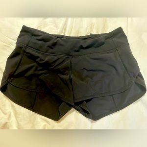 Lululemon Speed Up shorts
